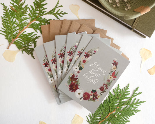 Wreath, Let Your Heart Be Light Note Card Set