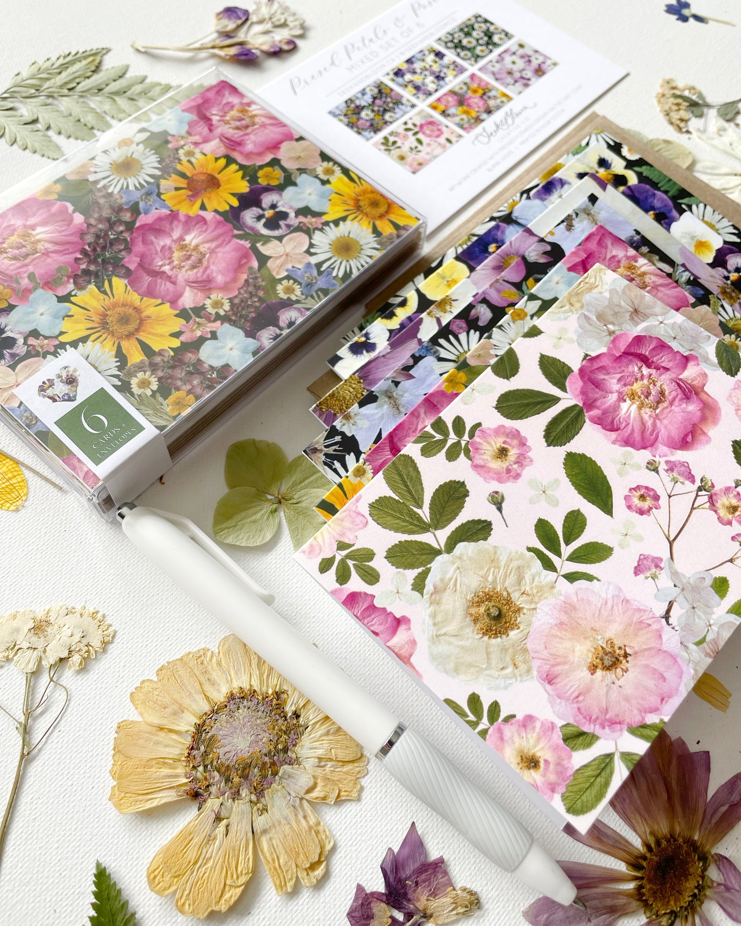 Pressed Petals & Posies - Mixed Note Card Set