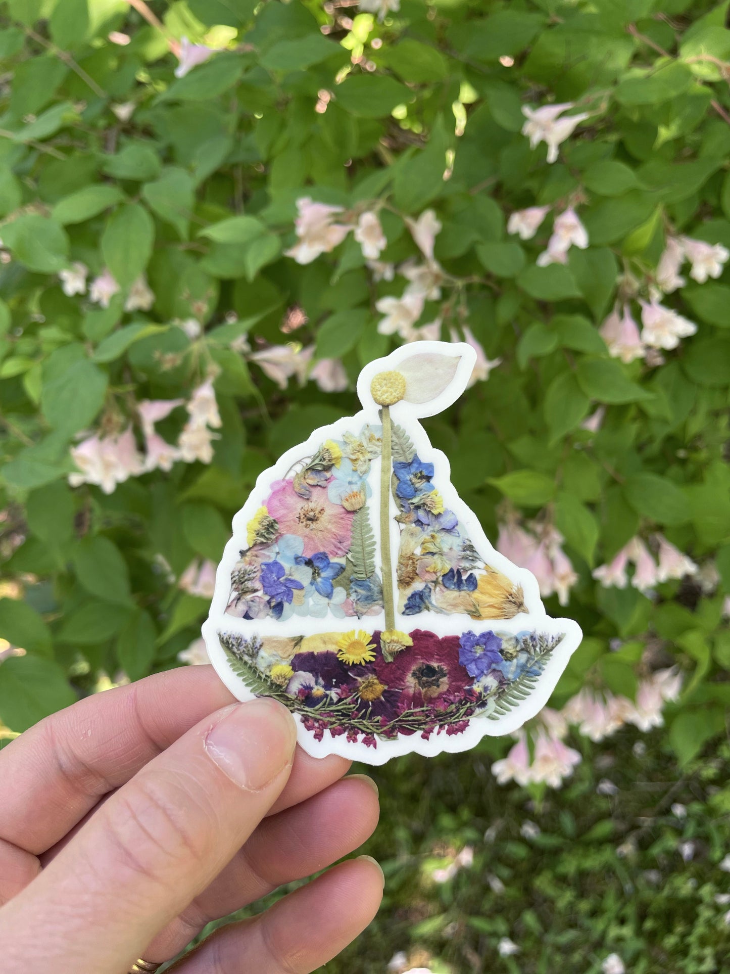 Sailboat Nautical Pressed Flowers, Sticker 3"