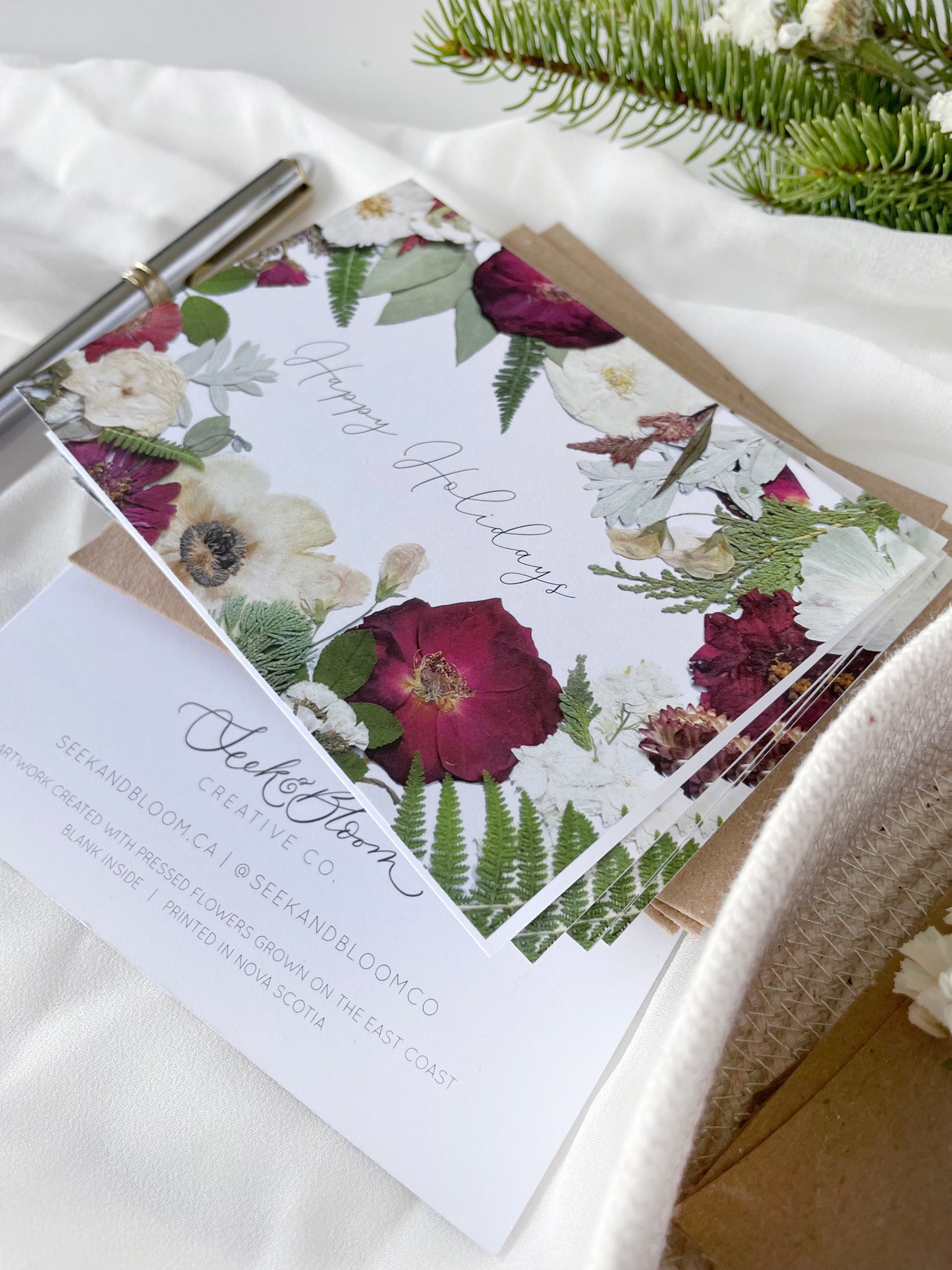 Happy Holiday's Note Card Set