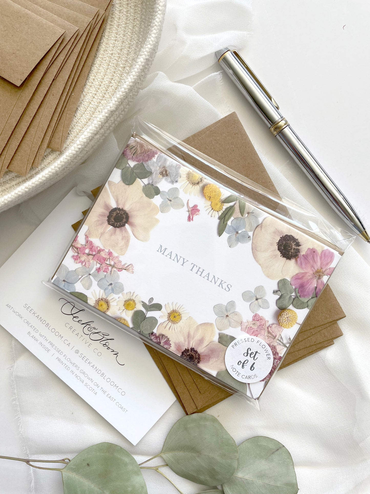 Thank You, Many Thanks Flower Border, Note Card Set