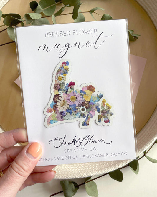 newfoundland magnet flower gift