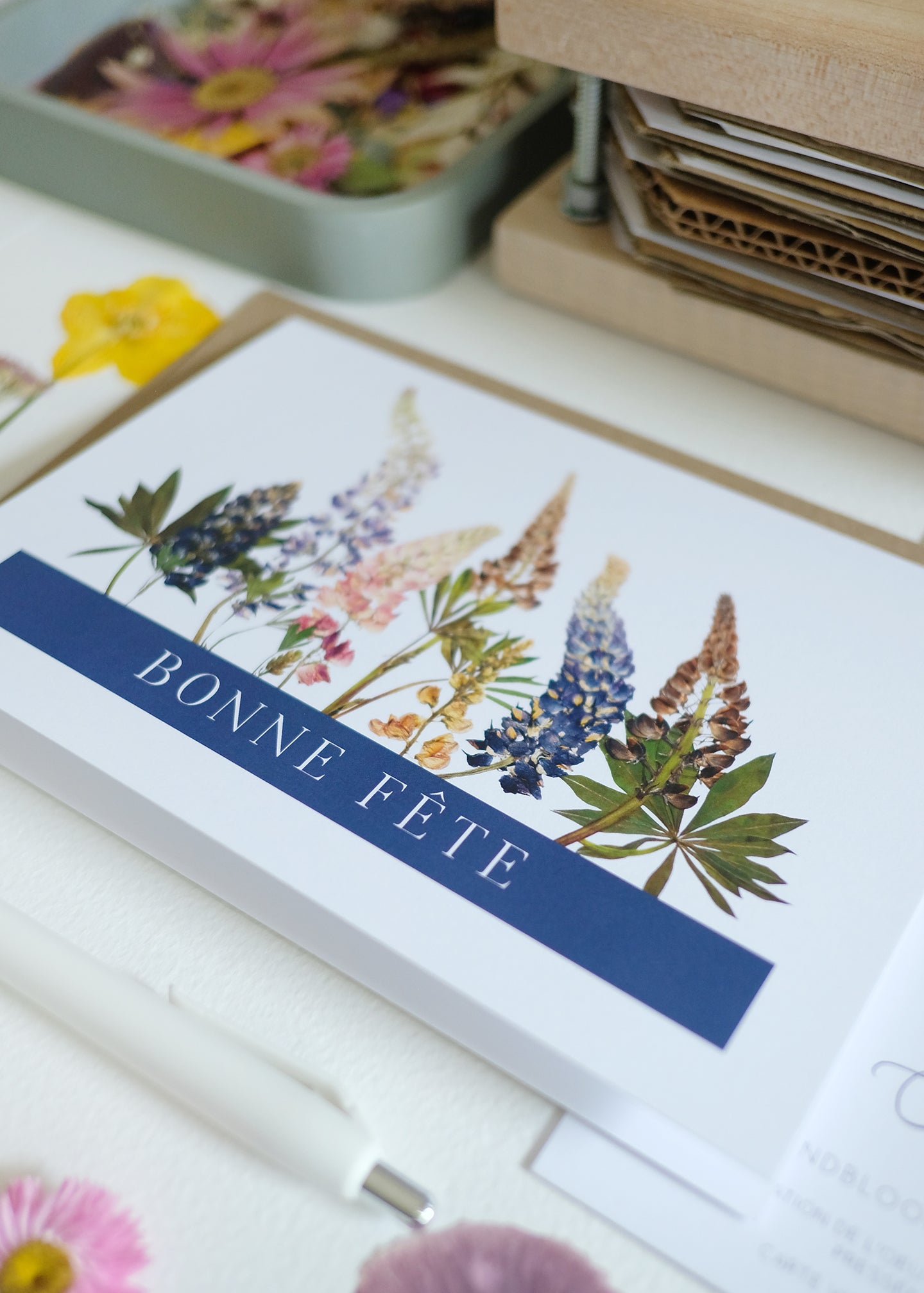 Bonne Fete Wild Lupins, Large Card French