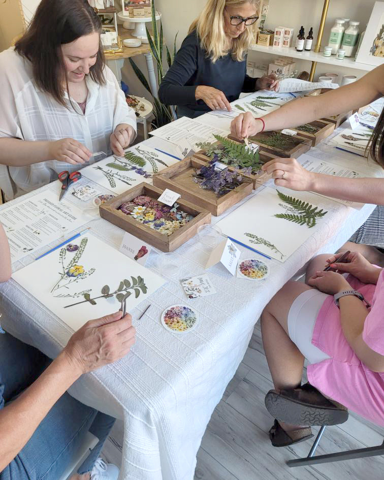 WORKSHOP Pressed Flower 'Nature Mandala' (Sunday, October 26th)