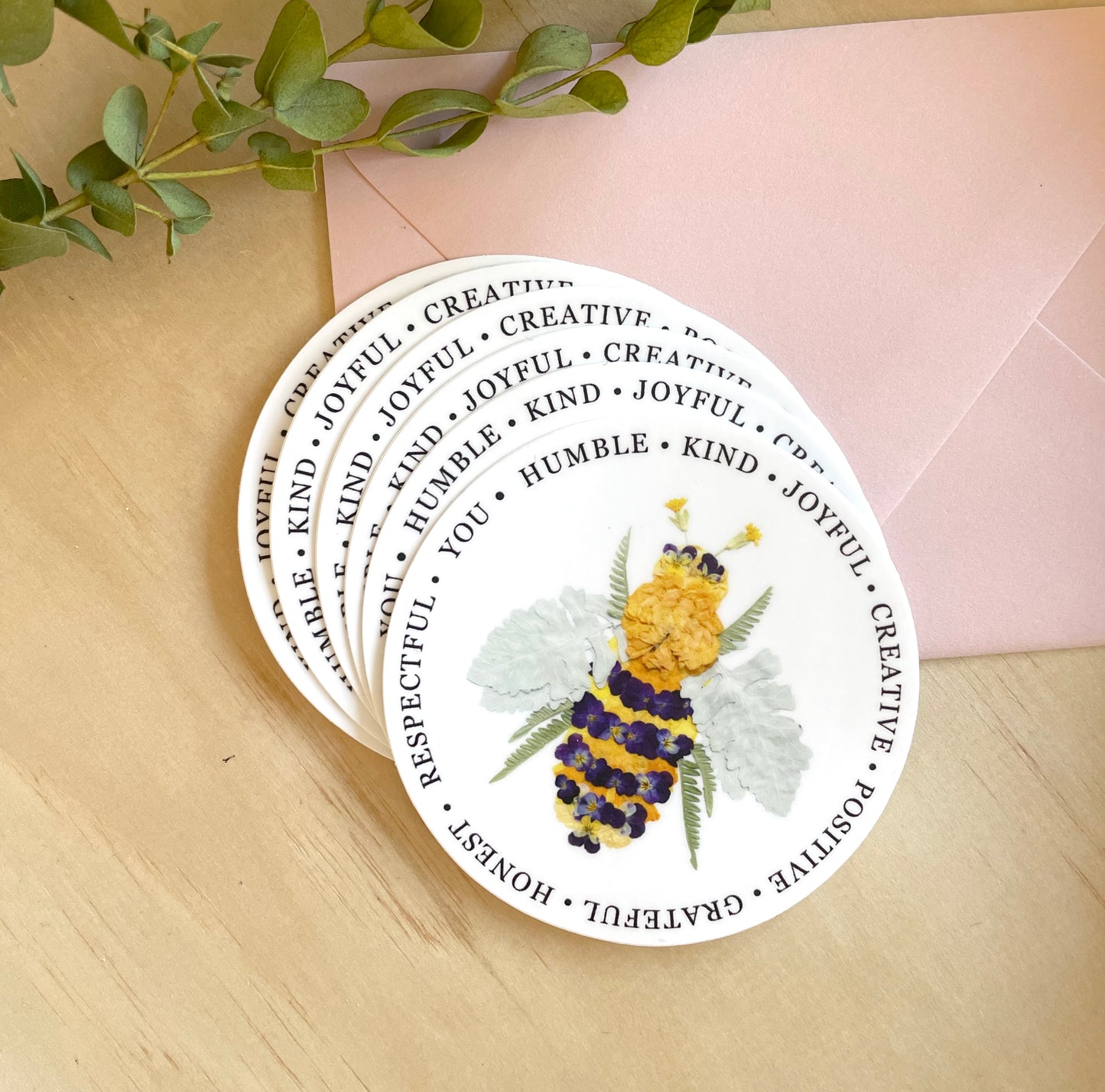 BEE Pressed Flowers, Sticker 3"