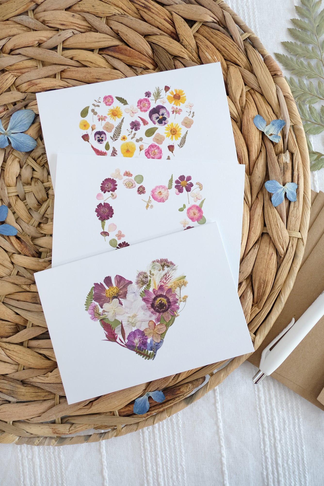 Mixed Pack Hearts Pressed Flower, Note Card Set