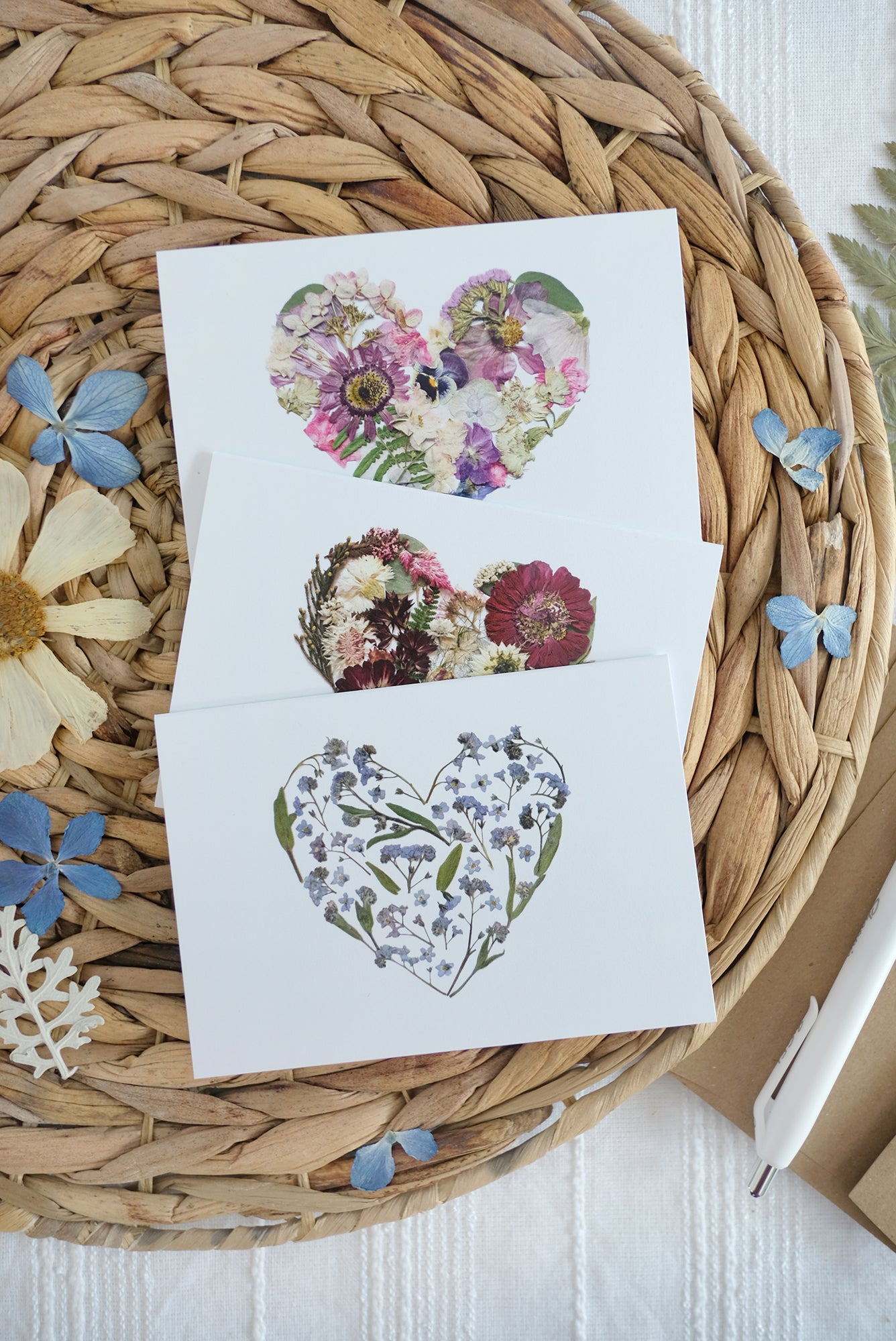 Mixed Pack Hearts Pressed Flower, Note Card Set