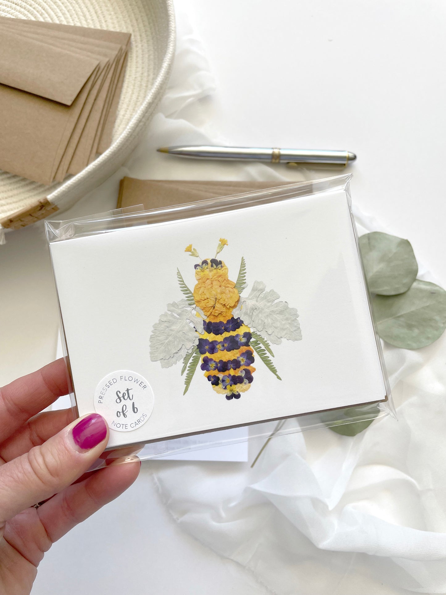 Bee Pressed Flower, Note Card Set
