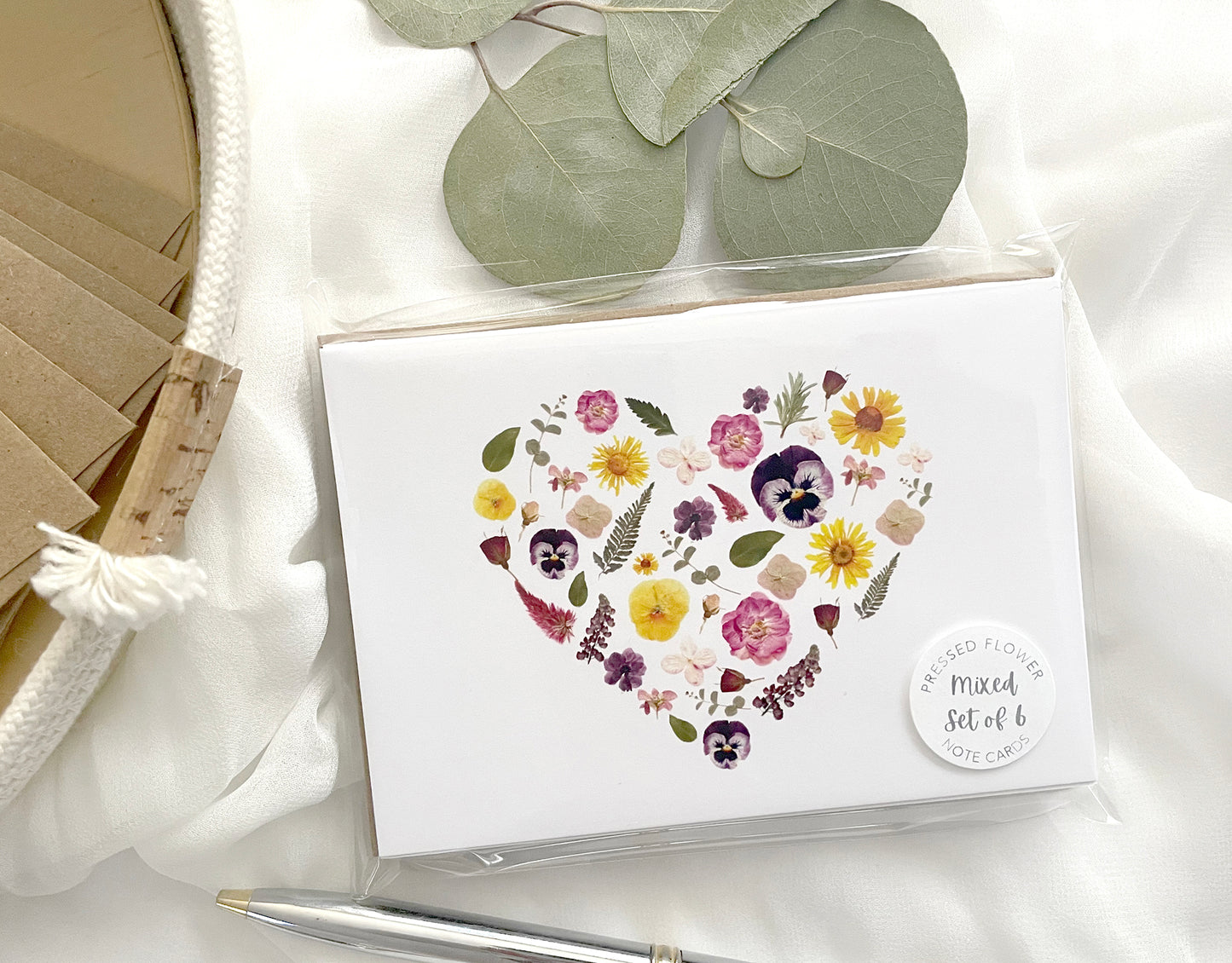 Mixed Pack Hearts Pressed Flower, Note Card Set